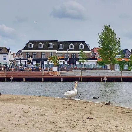 Vakantiehuis Boothuis Waterfront